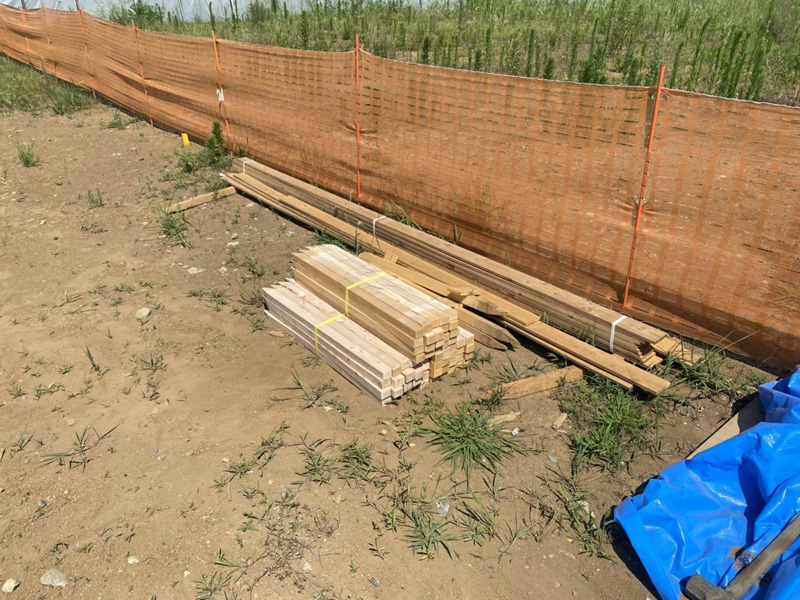 埼玉県春日部市 測量杭配達