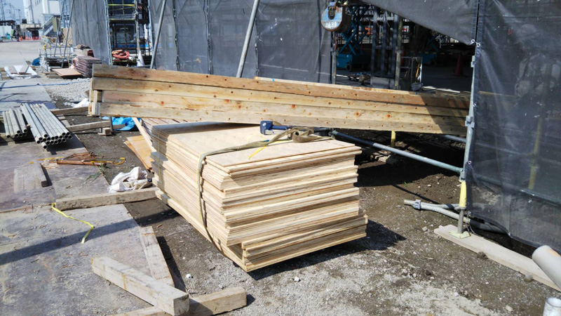 埼玉県幸手市 ベニヤ 桟木 バタ角 配達