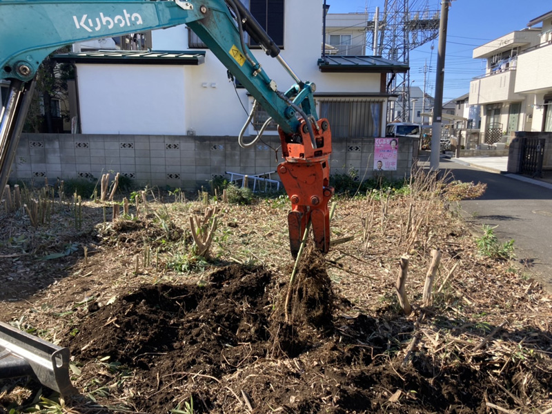 東京都三鷹市 伐採工事 作業中