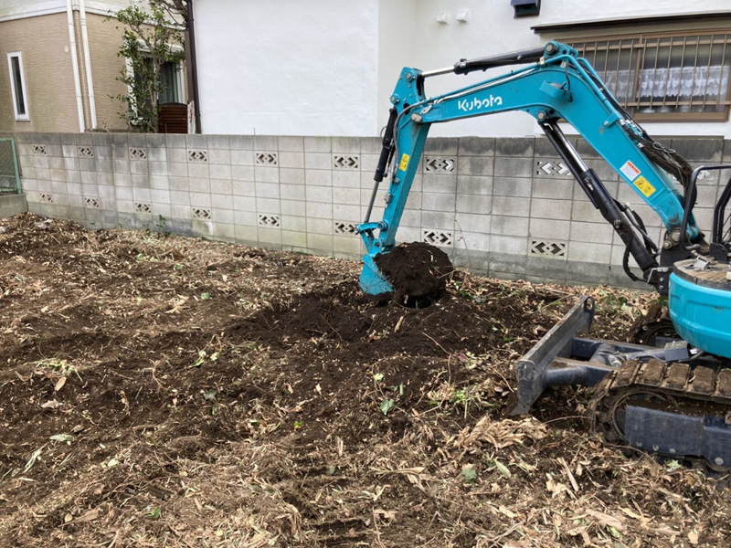 東京都三鷹市 伐採工事 作業中