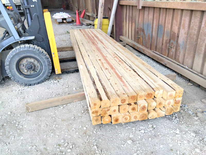 埼玉県児玉郡美里町 バタ角