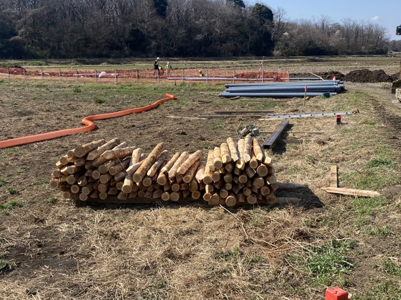 茨城県坂東市 松杭 配達納品