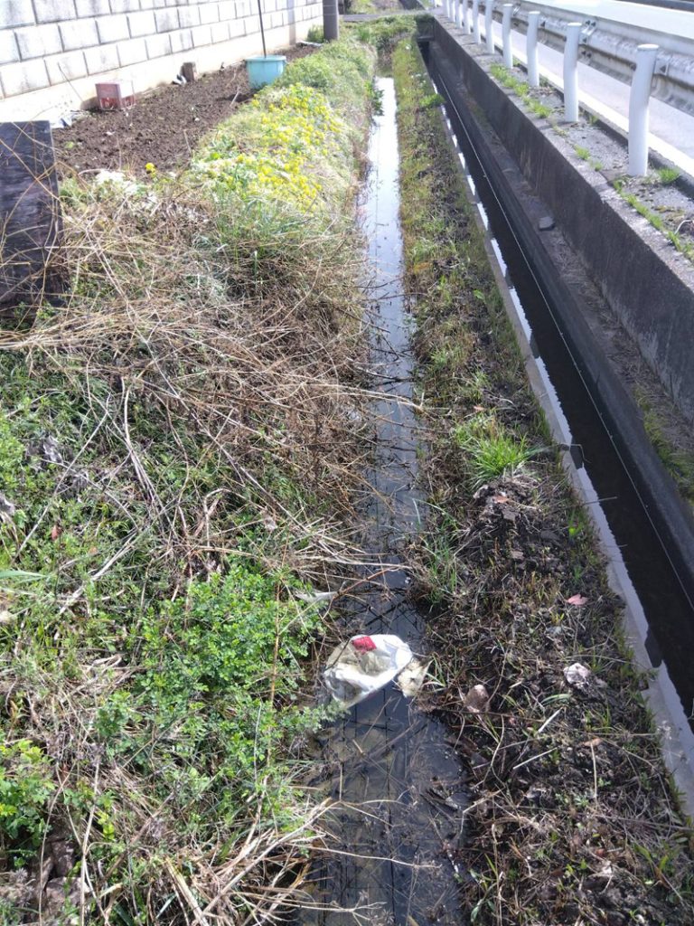 埼玉県羽生市 側溝汚泥除去工事 着工前