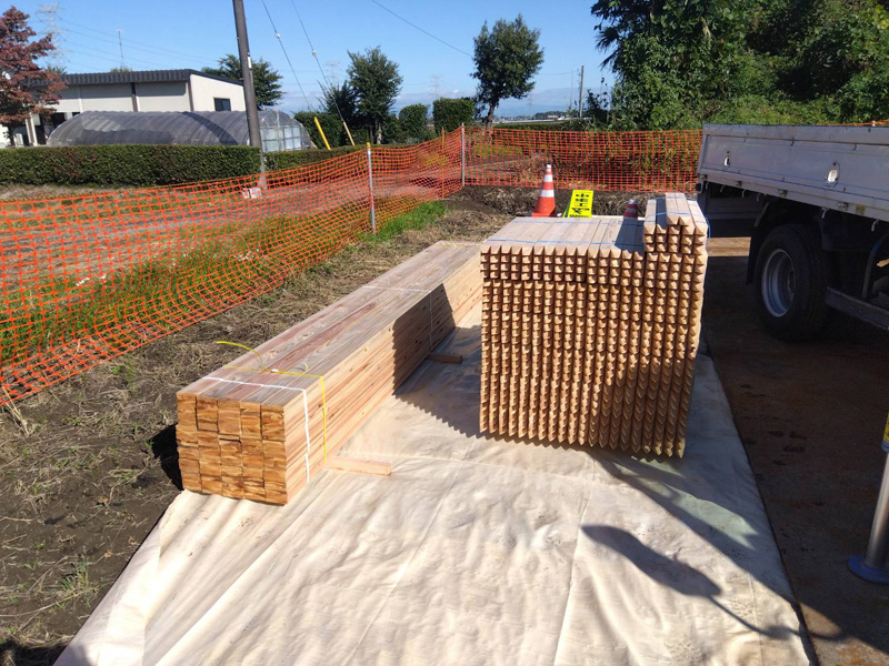 埼玉県比企郡吉見町 測量杭、ヌキ納品