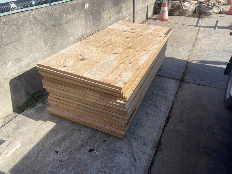 埼玉県さいたま市桜区 厚ベニヤ配達