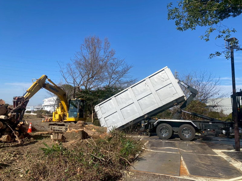 埼玉県加須市 伐採工事 作業中