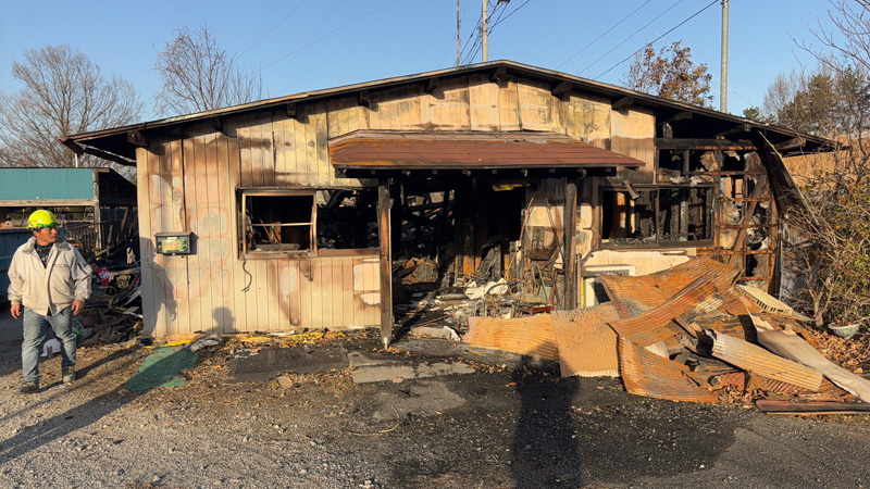 埼玉県比企郡滑川町 火事後 個人宅解体工事 着工前