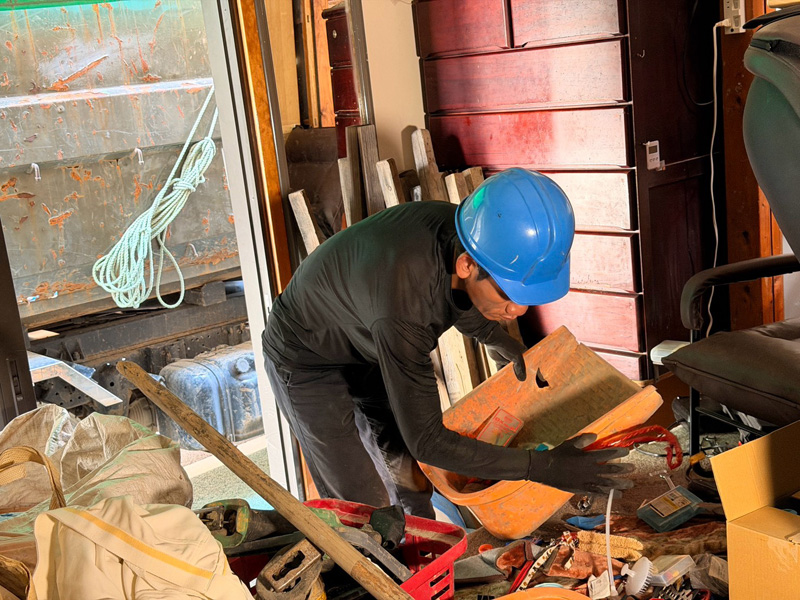 東京都品川区 解体工事 作業中