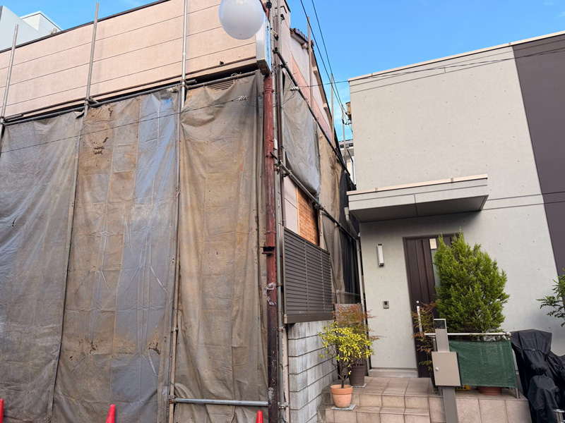 東京都品川区 解体工事 作業中